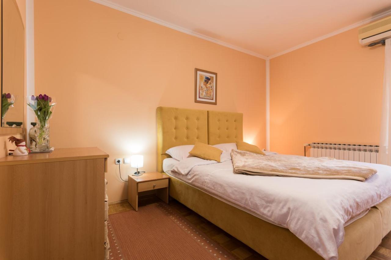 Guest House Bagi Pozega Eksteriør billede